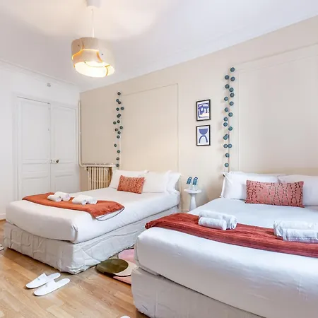 Sweett - Lescot 公寓