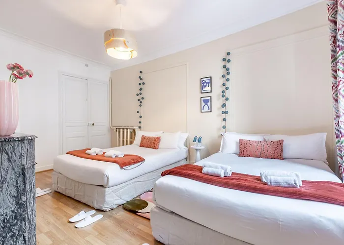Sweett - Lescot Apartment