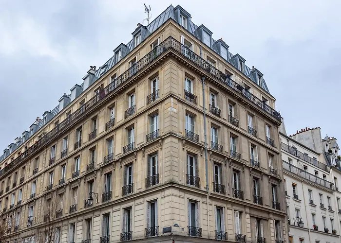 Sweett - Lescot Apartment